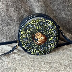 Embroidered vegan leather Fable of England purse